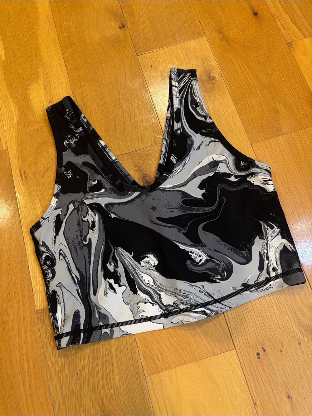 DKNY Women’s Medium Marble-Print Sports Bra/Cropped Tank Top